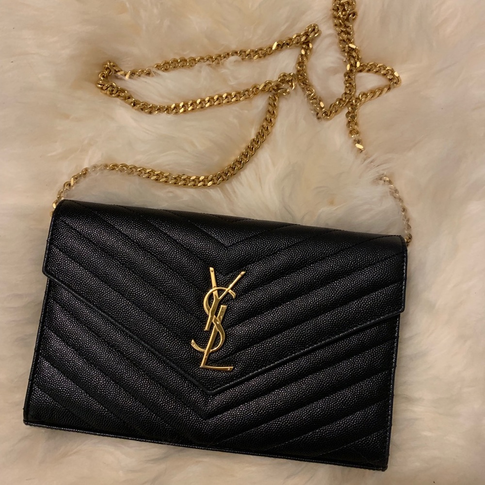 MONOGRAM CHAIN WALLET IN EMBOSSED LEATHER